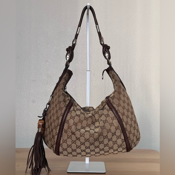 Gucci Handbags - Gucci Hobo Shoulder Bag
